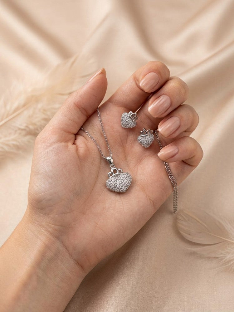 Sweet Spark Pendant Earring Set