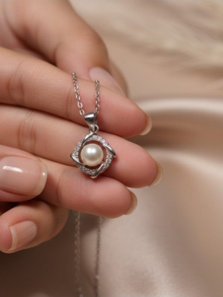 Ethereal Pearl Pendant