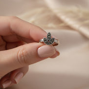 Ardh Kamal Toe Ring