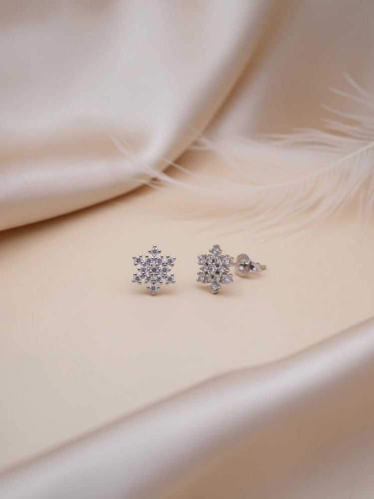 Snowflake studs