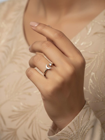 Moonlit spark Adjustable ring