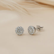 Luxe solo studs