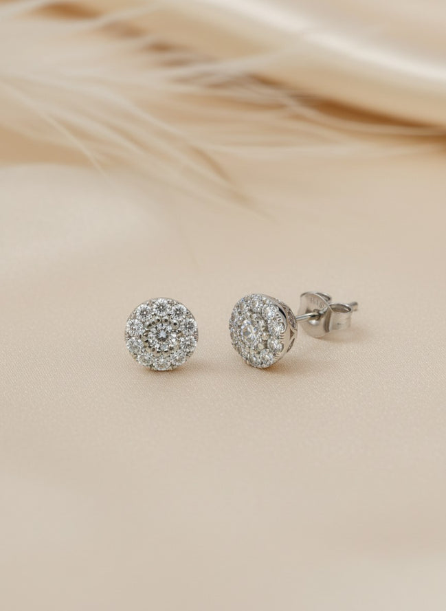 Luxe solo studs