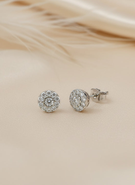 Luxe solo studs