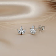 Tripushpa top stud