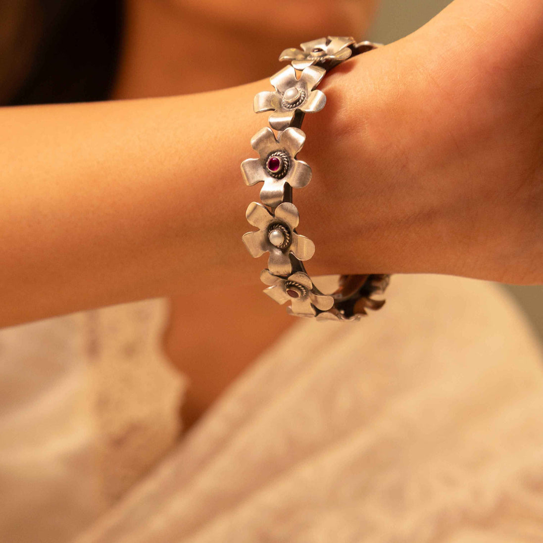 Qurbat Flower Sequence Statement Kada