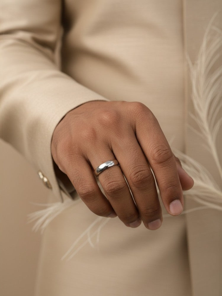 Classic Silver Curve Ring