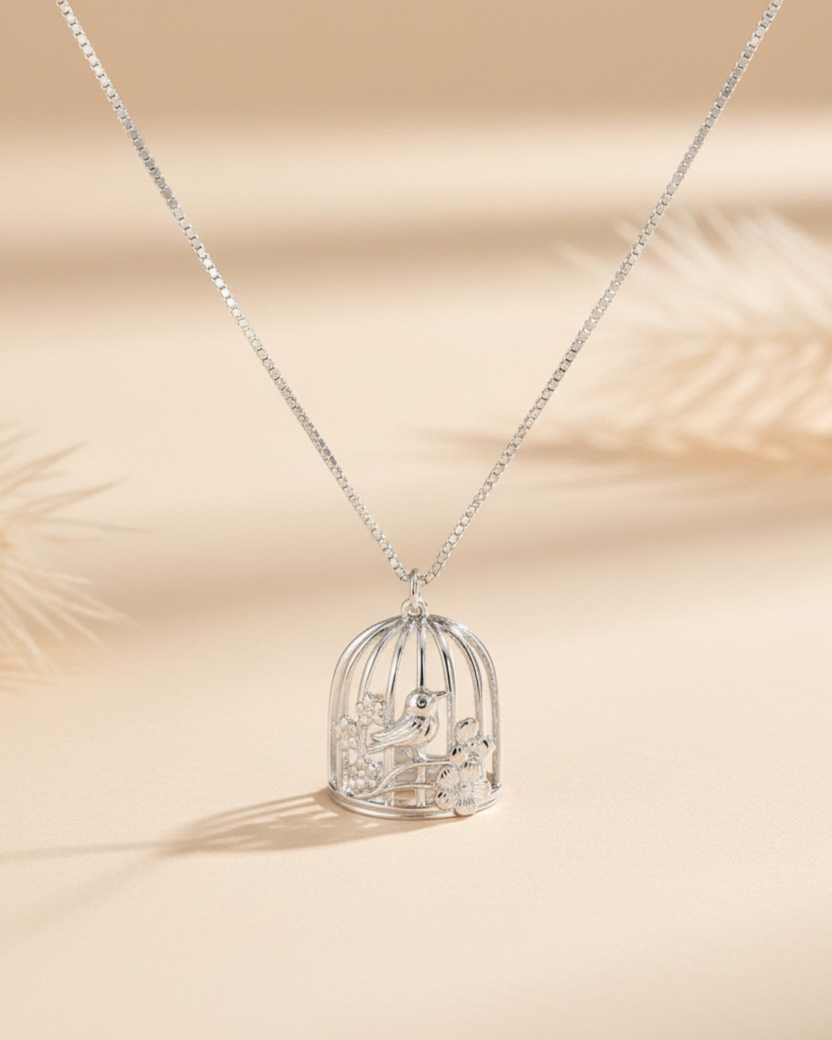 Panchi Ghar pendant chain