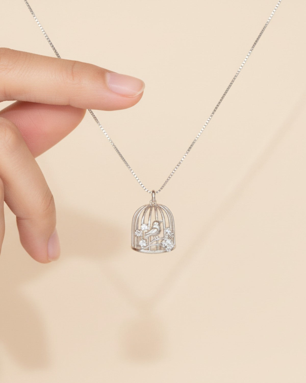 Panchi Ghar pendant chain