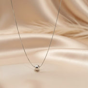 Sleek metal drop chain