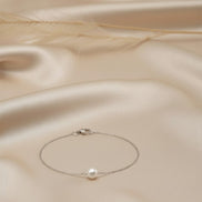 Raw Pearl Breeze Bracelet