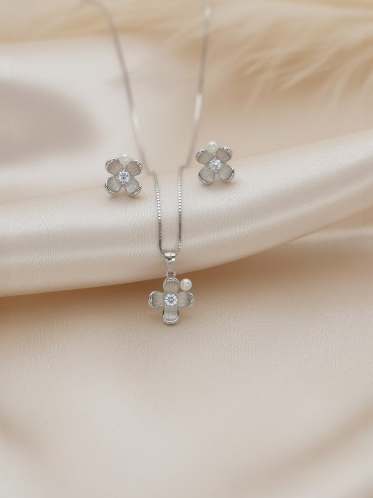 Flora pearl glow set