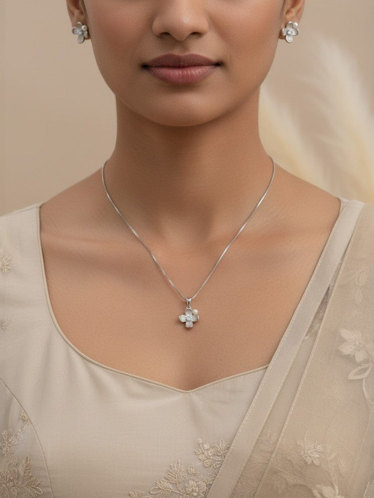 Flora pearl glow set