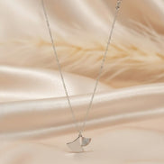 Trikon Duo pendant chain