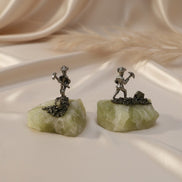 Treasure seeker crystal