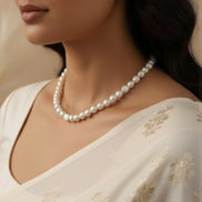 Timeless sea pearl glow chain