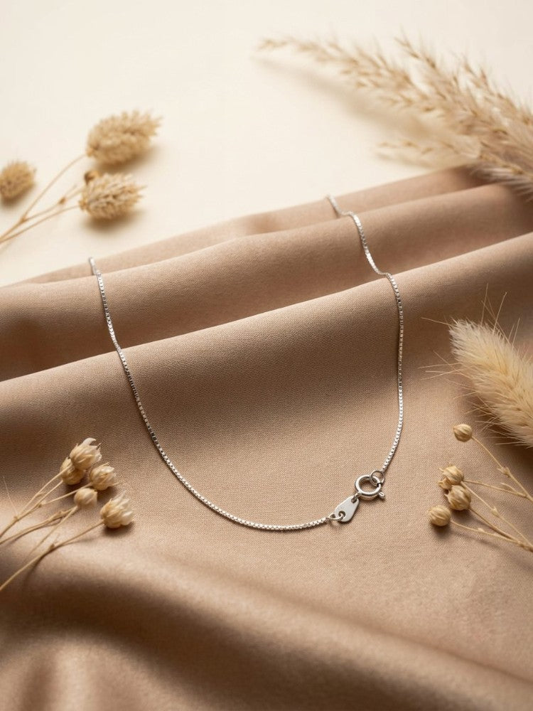 Silver Thread Neckchain