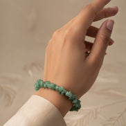 Nature glow green quartz bracelet