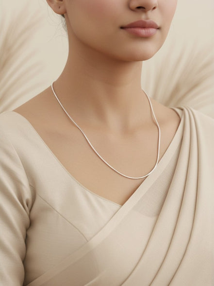 Celeste slim snake chain